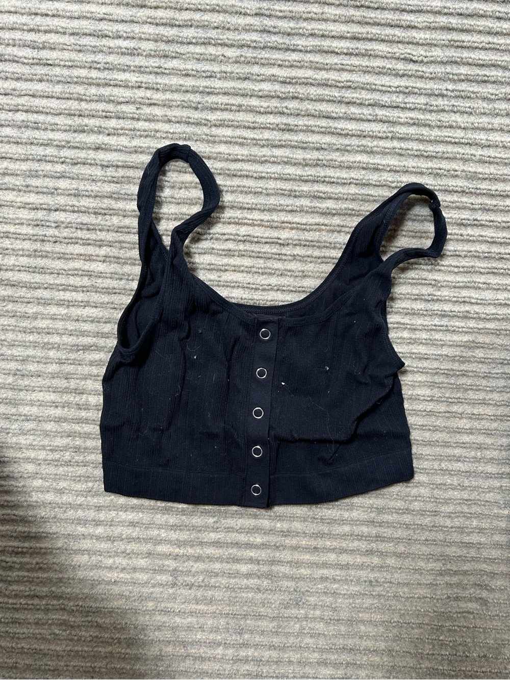 PacSun Black Ribbed Snap-Front Crop Tank